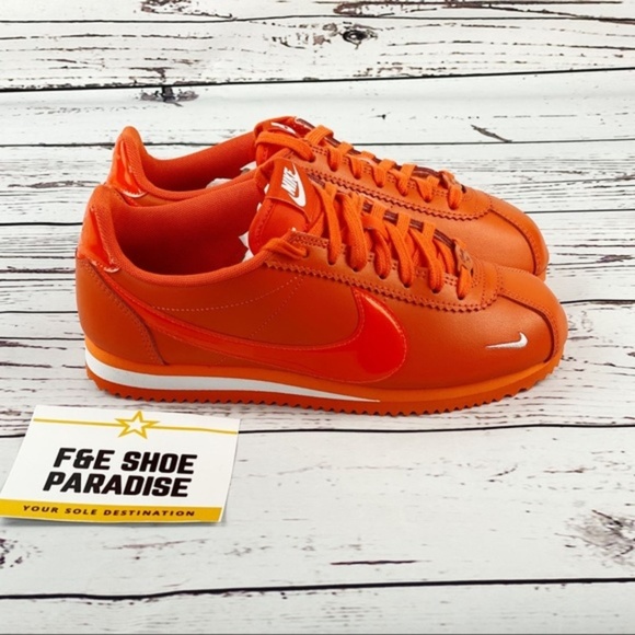 Nike | Shoes | Nike Classic Cortez 